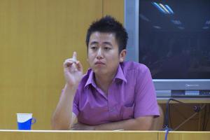 为未来作充分准备  bw必威西汉姆联官网04级校园艺术文化节策划和就业指导讲座有感