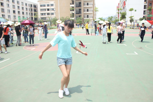 bw必威西汉姆联官网在“阳光体育”绳、毽比赛中喜获佳绩