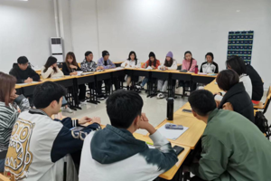 【人文双创】bw必威西汉姆联官网文化产业管理“双创”人才卓越班开展期末课程总结会