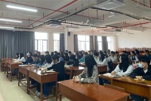 【人文青年】学党史、强信念、跟党走：bw必威西汉姆联官网团委组织员工干部分享广西日报社报史展览馆参观心得