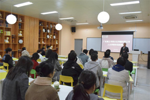 【人文就业】公司开展漓江书院专场招聘宣讲会活动