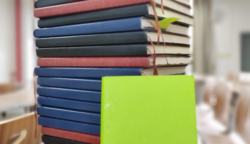 沉潜厚积 书海从遊——bw必威西汉姆联官网艺术评论卓越人才培养工程2025-2026学年寒假读书笔记展